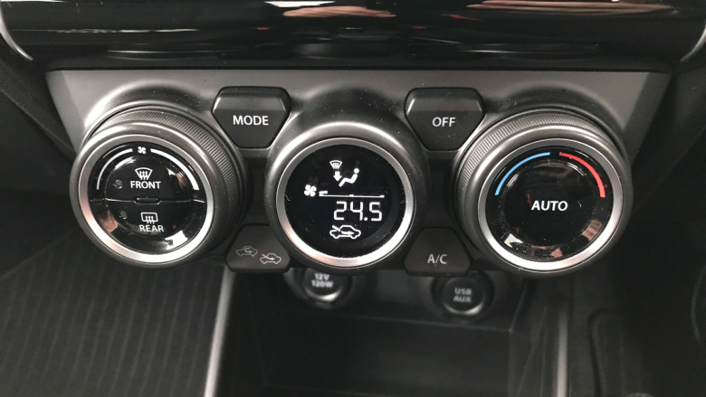 Suzuki Swift 1.2 Dualjet 83 12V Hybrid SZ5 5dr Auto Petrol Hatchback